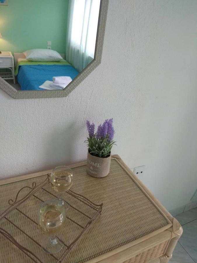 Maries Seaside Home Skála Marión Екстериор снимка